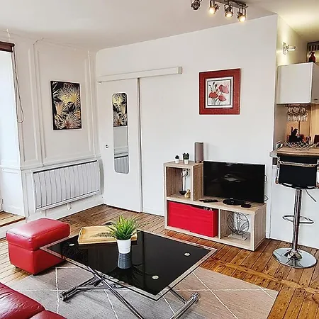 Les Lices, T2 De Caractere En Plein Centre Historique Apartamento *